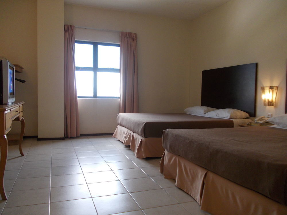 סונגאי בולוה Hotel Sri Sutra - Bandar Sri Damansara מראה חיצוני תמונה