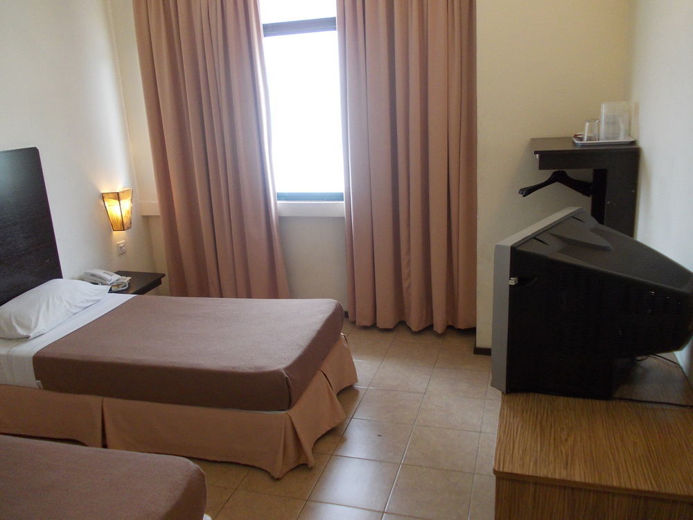 סונגאי בולוה Hotel Sri Sutra - Bandar Sri Damansara מראה חיצוני תמונה